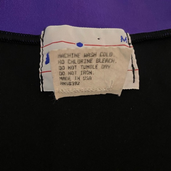 Vintage 90s In Sport USA Cycling Compression  T-shirt Sz Medium Neon Geometric - Picture 5 of 7